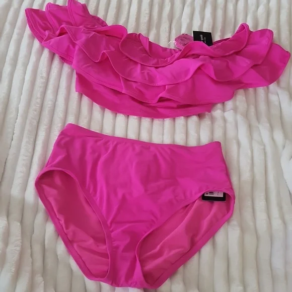 Kate Spade New York fuchsia pink ruffle bikini top and high-waisted bottom set - Picture 4 of 8